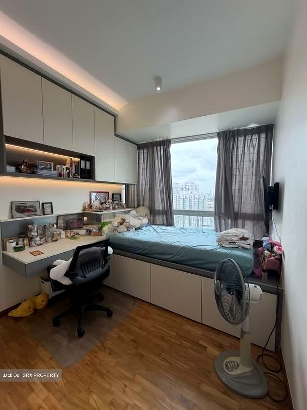 Clover By The Park (D20), Condominium #528929561